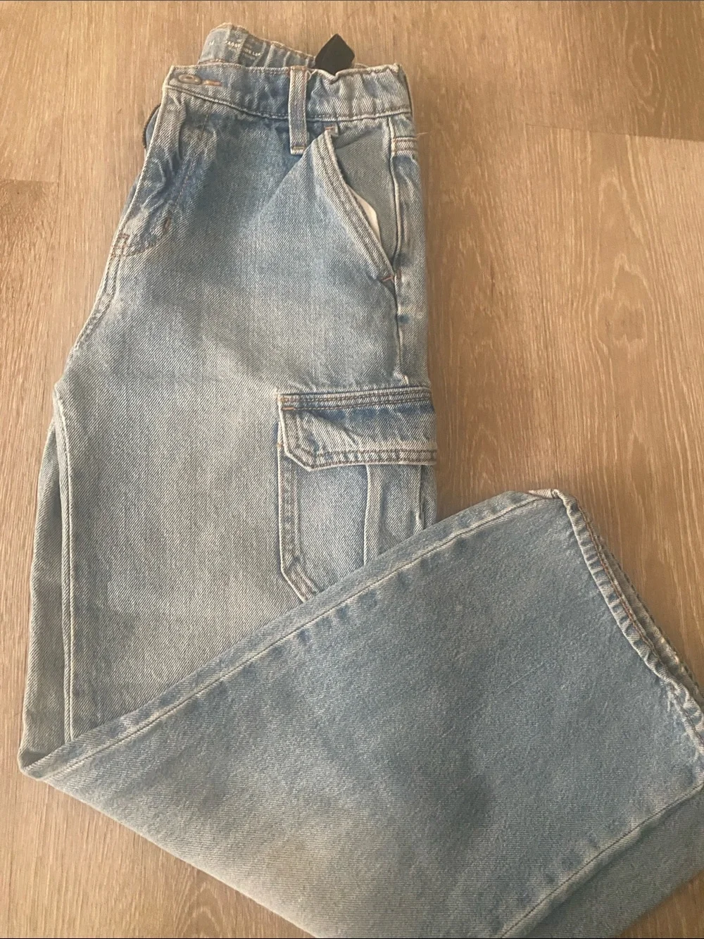 Old Navy Light Blue girls Cargo Jeans - Relaxed Fit